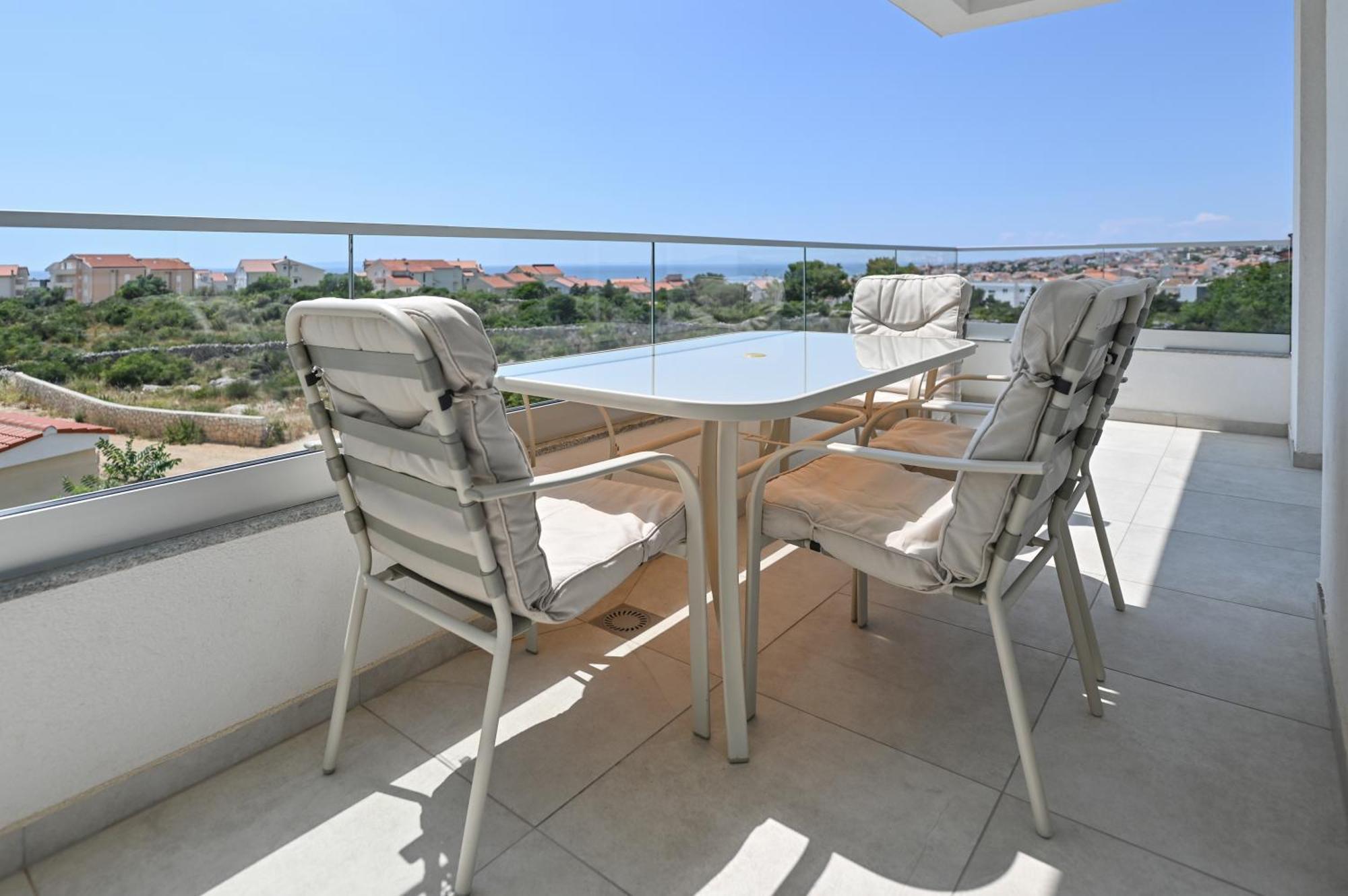Villa Cala, Hotel Rooms&Apartments Новалья Экстерьер фото